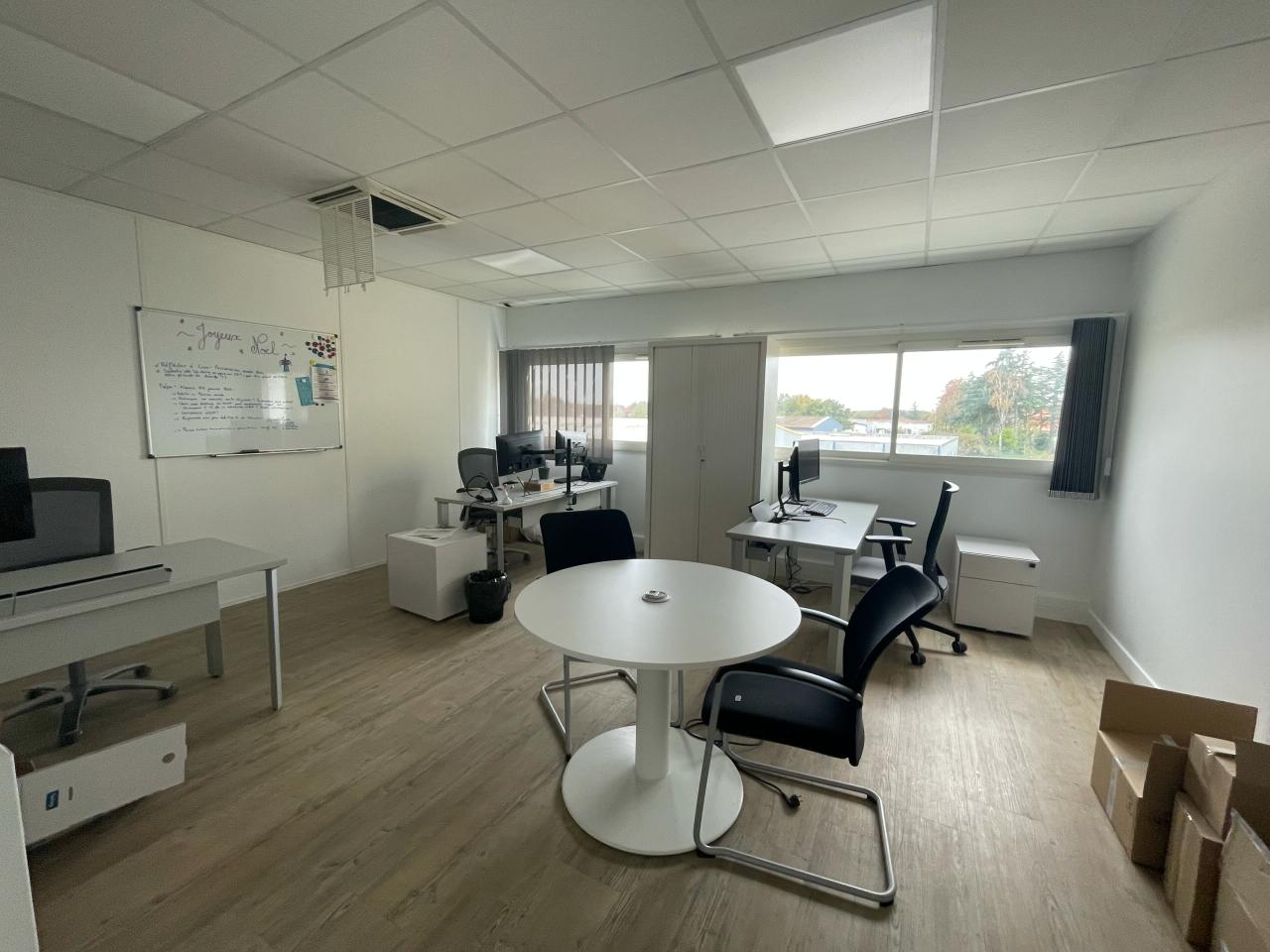Bureau Bouguenais 500m² Location bureau Bouguenais Loire-Atlantique OLBUR2424089 4